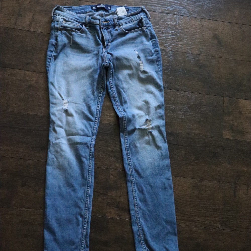 Hollister Low Rise Super Skinny Jeans